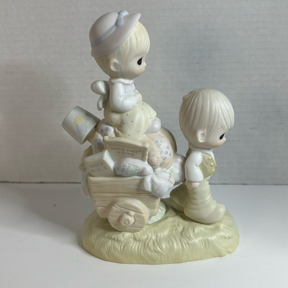 Vintage 1995 Precious Moments Figurine